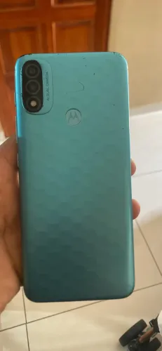 Moto E20