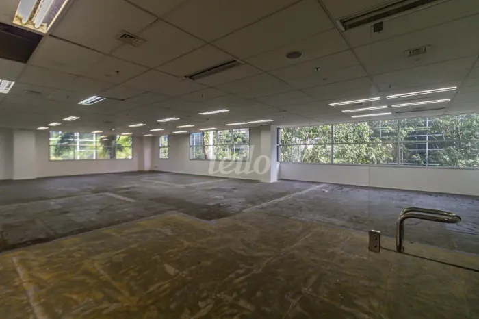 Comercial para alugar no(a) Jardim Morumbi