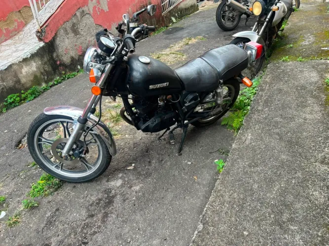 Suzuki 