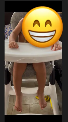 Cadeira de alimentação infantil
