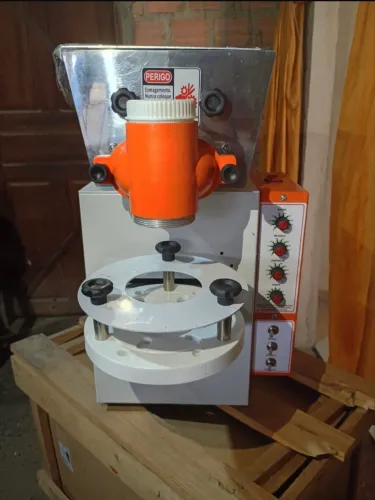 Máquina para fazer salgadinhos 