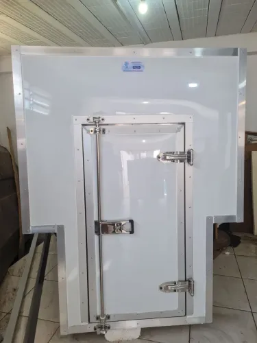 Refrigeração Isolamento Térmico Bau Térmico Strada Saveiro Fiorino