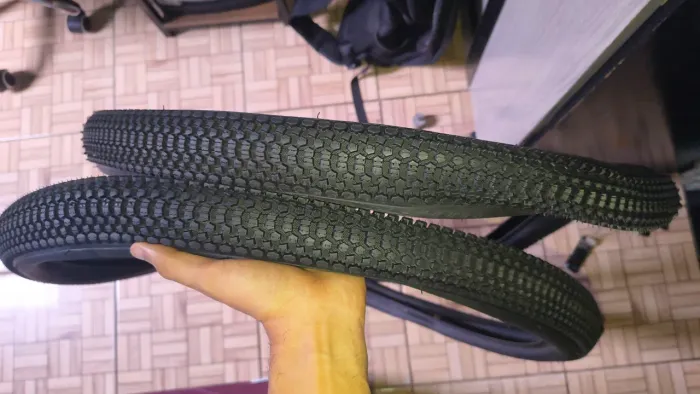 Par de Pneus Levorin Aro 29 (Pneu para Bike)