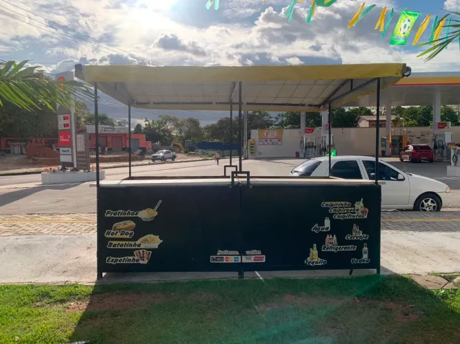 Ela vira Tenda..é barraca estilo trailer ótima pra quem quer empreender?