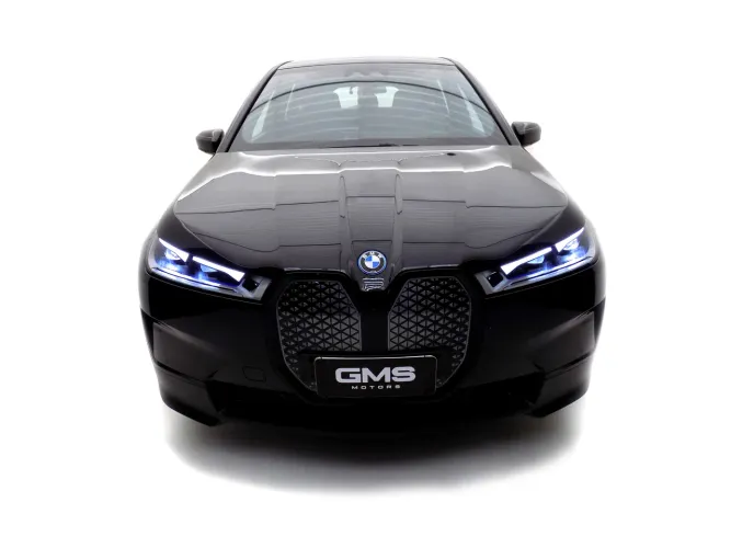 BMW IX XDrive 40 Aut. (elétrico) 2024
