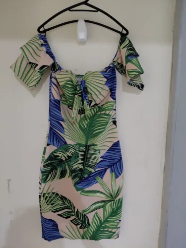 Roupas novas e seminovas sem avarias , a partir de 5,00 no atacado para revenda