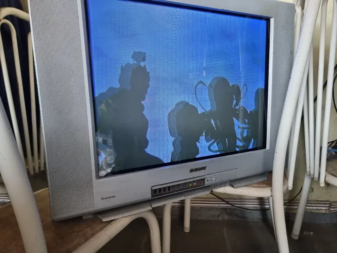 CRT SONY WEGA 29"