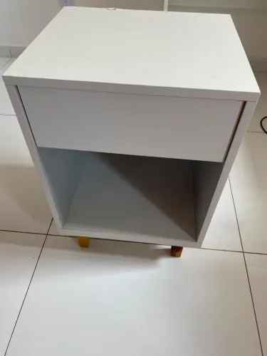 Criado mudo