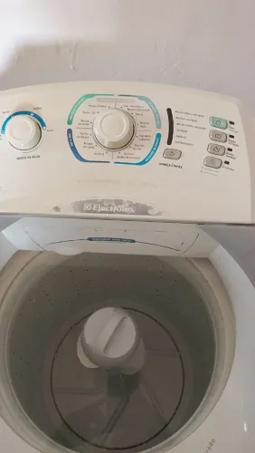 Máquina de lavar Electrolux 10kg