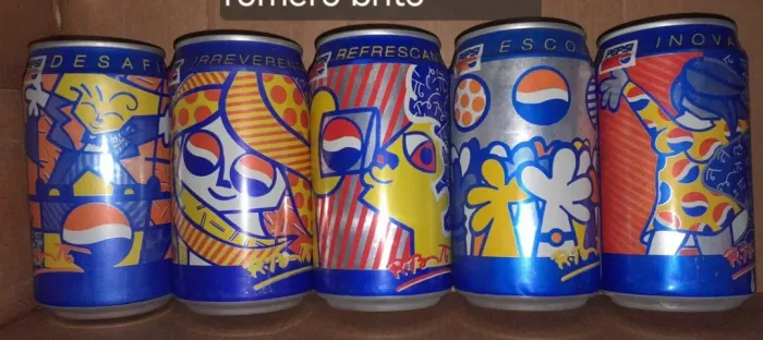 Coleção completa das latas do Romero Brito da pepsi anos 90 (vazias)