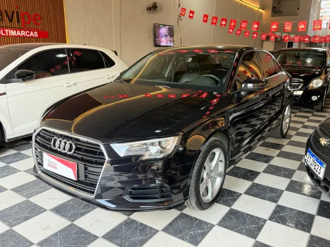 Audi A3 Sedan 1.4 TFSI Flex Tiptronic 4P 2017