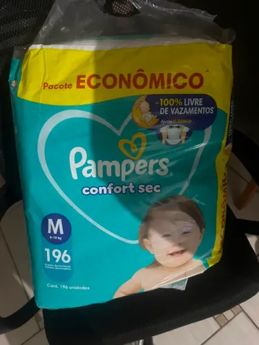 Pacote de fraldas Pampers