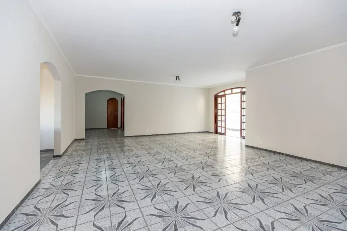 Sobreloja na Rua das Flechas, 403 320 m²