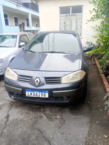 Renault Megane Sedan Dynamique 2.0 16V Aut. 2008