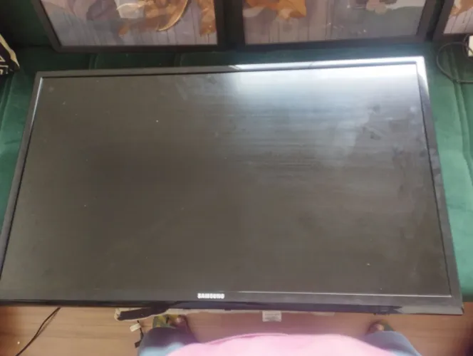 Tv Samsung UN32FH4205G com defeito (somente retirada)