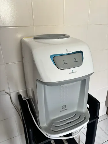 Bebedouro Electrolux Acqua Fresh para galão