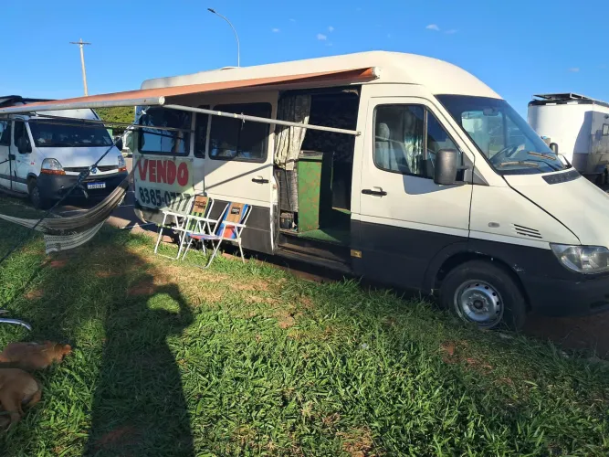 Mercedes-Benz Sprinter 413 Furgão Longo T.alto Diesel 2006