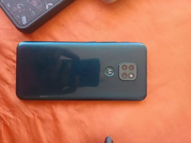 Vendo moto g9 play funcionando tudo