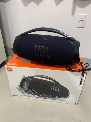 JBL boombox 3