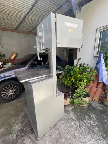 Serra Fita para Carne