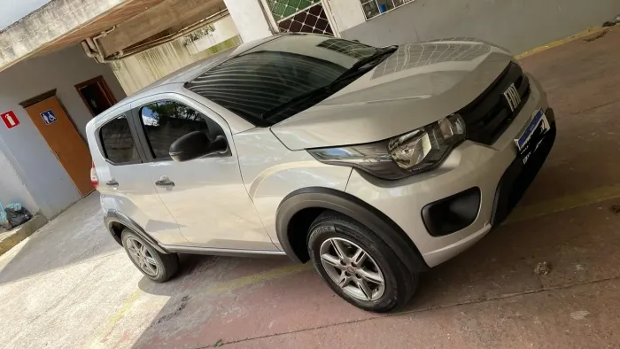 Fiat Mobi Like 1.0 Fire Flex 5P. 2022