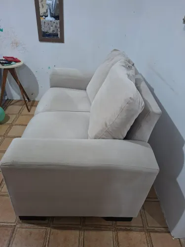 Sofá 2 lugares