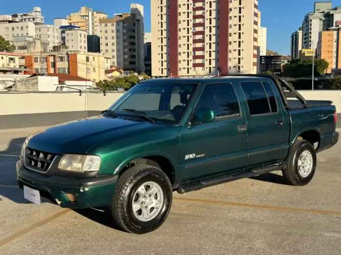 Chevrolet S10 P-up Luxe 2.5 4X4 CD TB MAX HST Dies 2000