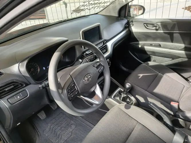 Hyundai HB20 Comfort Plus 1.0 Flex 12V Mec. 2024