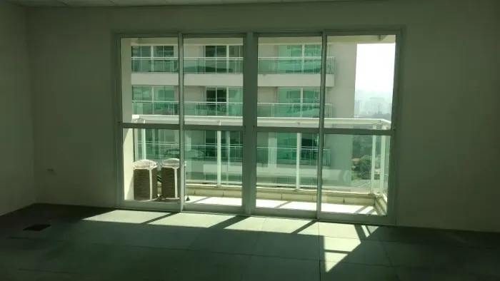 SALA COMERCIAL A VENDA - ACEITO PERMUTA