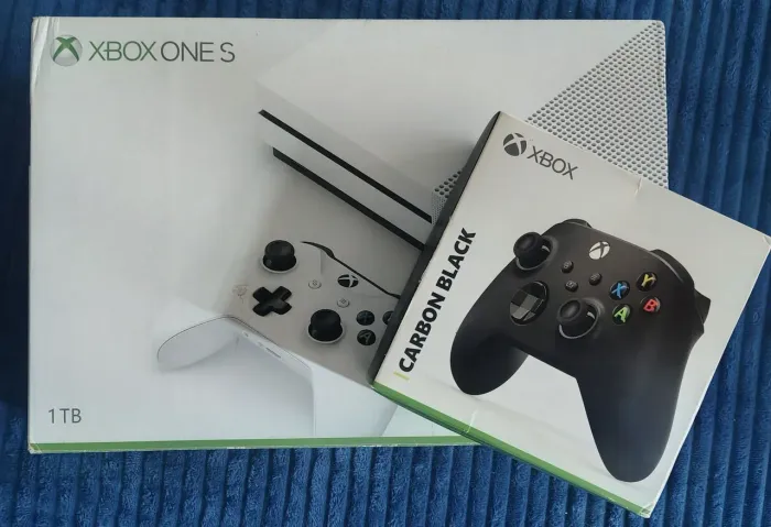Xbox One S 1TB Branco