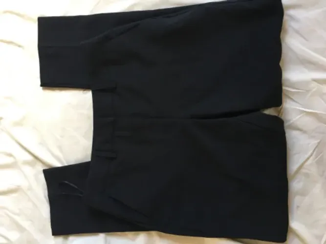 Calça alfaiataria feminina reta nova, nunca usada T: 38