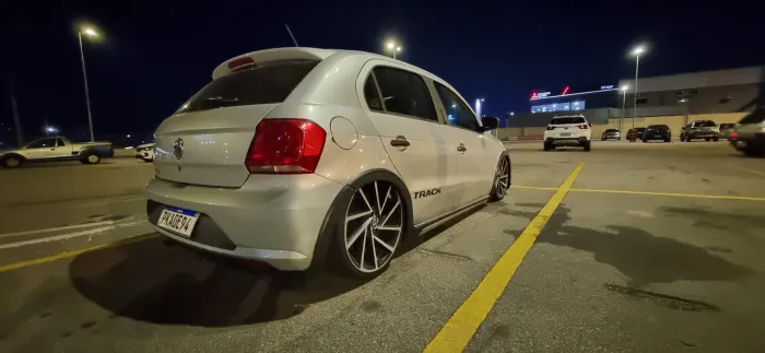 Volkswagen Gol Geração VI Track 1.0 8V MI Total Flex Mec. 4P 2016