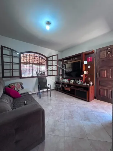 Casa a venda no bairro Vila Clóris
