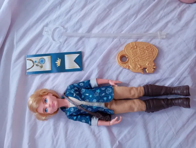 Boneco Alistair Wonderland Ever After High