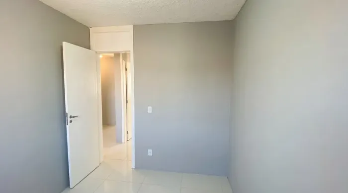 Vendo apartamento ( por contrato de gaveta ou avista ) assumir parcelas 