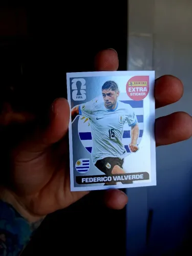 Figurinha legend parta original valverde