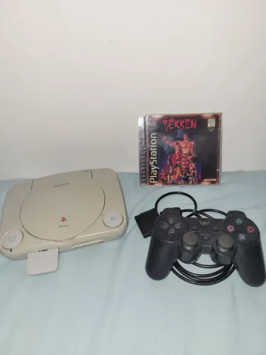 PlayStation 1 (PSOne) + Controle + Memory Card + Tekken (Para Revisão/Conserto)