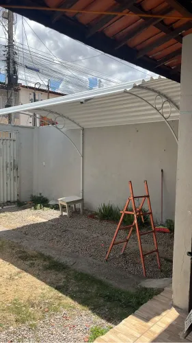 Coberta de garagem