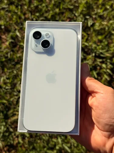 iPhone 15 azul 128GB