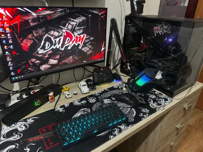 PC GAMER + PERIFÉRICOS