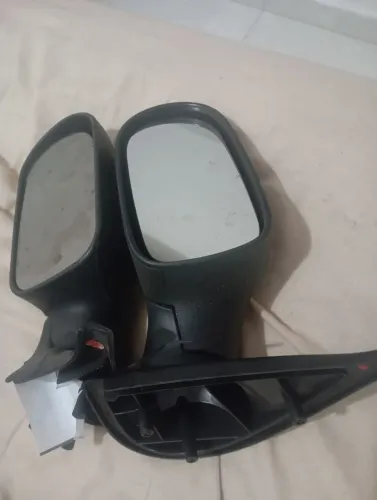 Retrovisor para carro
