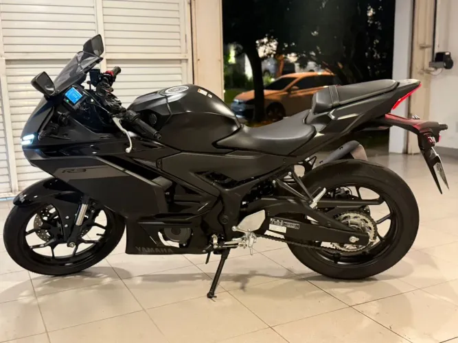 Yamaha YZF R3 ABS 25/26