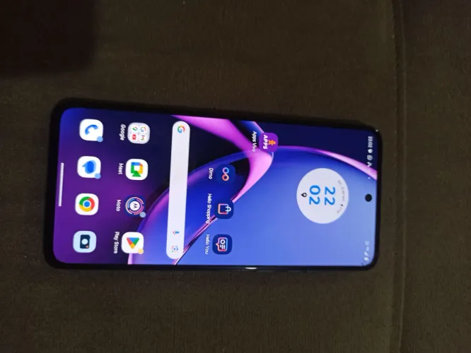 Moto G84