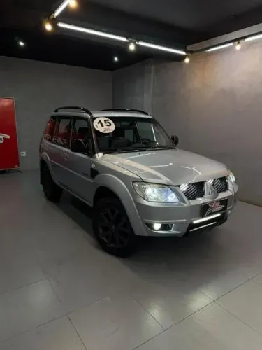 Mitsubishi Pajero TR4 2.0 Blind. 16V 131cv 4X4 Aut. 2015