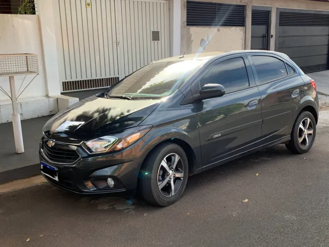 Chevrolet Onix Hatch LTZ 1.4 8V Flex Mec. 4P 2019