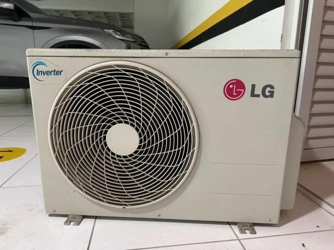Ar-condicionado LG 12000 Btus Quente e Frio