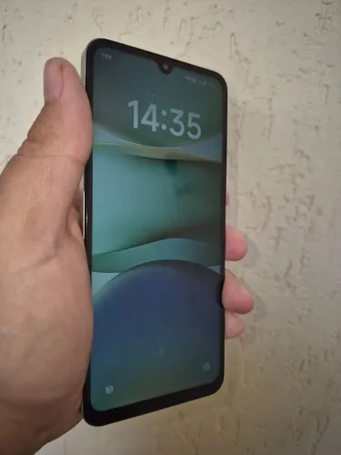REDMI A5 64/4 GB RAM