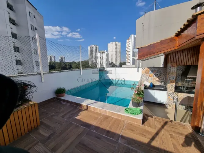 Apartamento Cobertura Duplex - Vila Sofia - São Paulo - 200m².