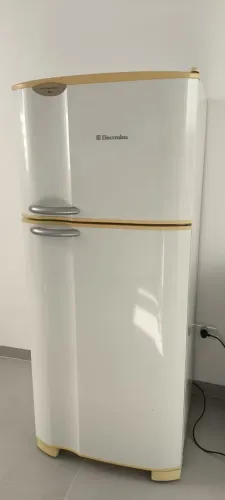 Geladeira Electrolux Frost Free DF 35