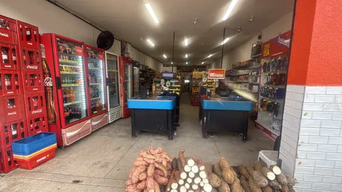 Vende-se mercado